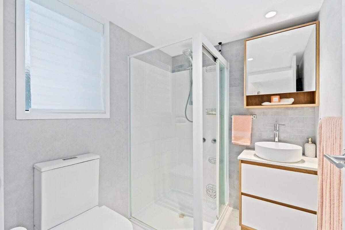 Coastline Escape Renovated Unit - New Listing *